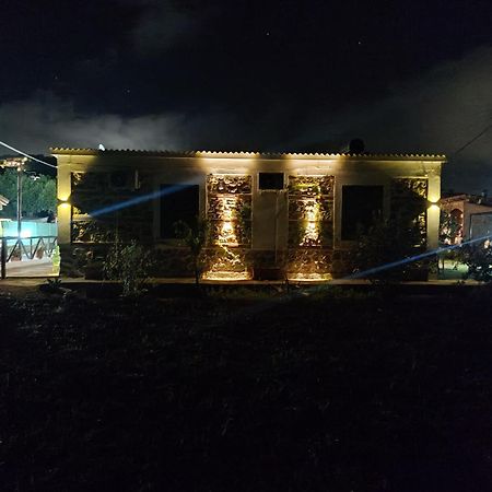 فيلا Casa Spezzara سانتا دومينيكا المظهر الخارجي الصورة